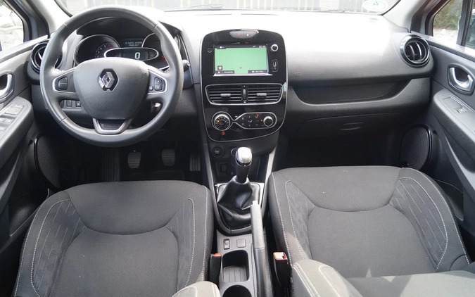 Renault Clio cena 31900 przebieg: 157000, rok produkcji 2018 z Głogów małe 497